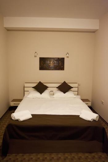Hotel Bulevard Oradea Cameră foto